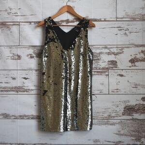 FOREVER 21  Women's Mini Sequin Dress Size M